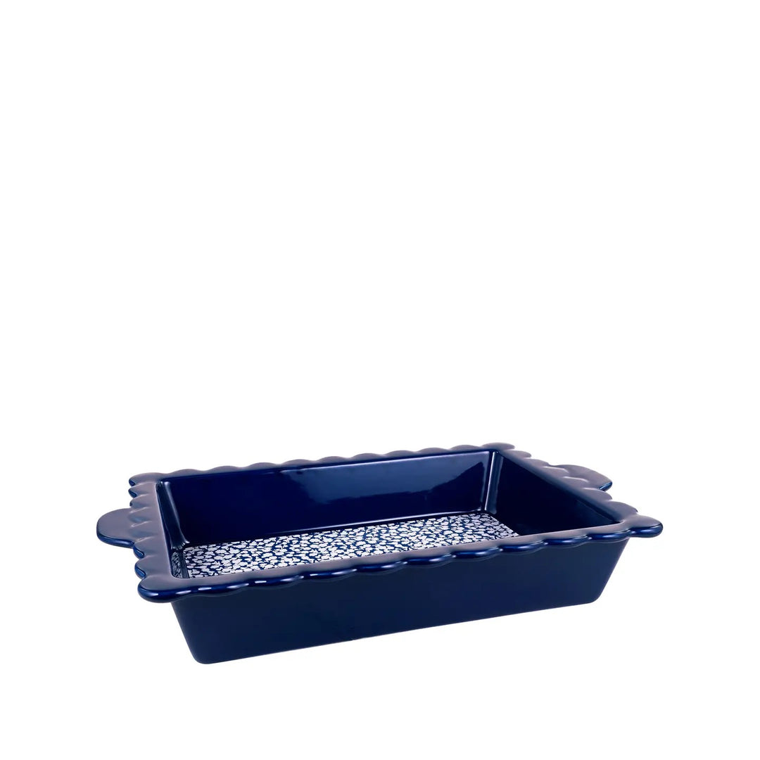 Ditsy Popcorn Casserole Dish