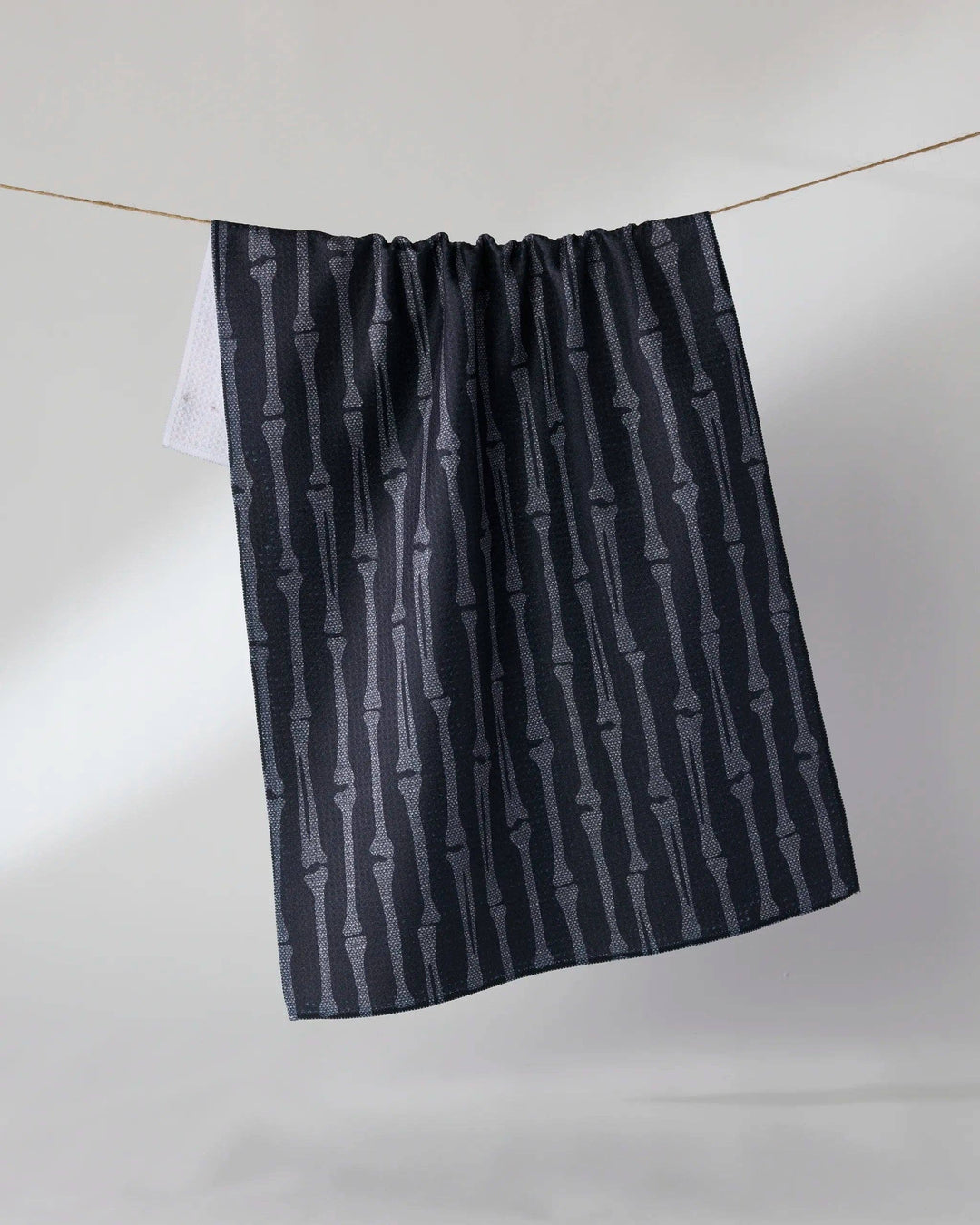 Rattler Tea Towel: Black