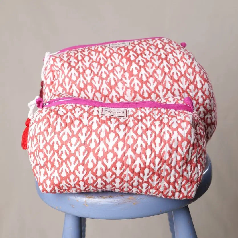Red Quilted Wash Bag, Large