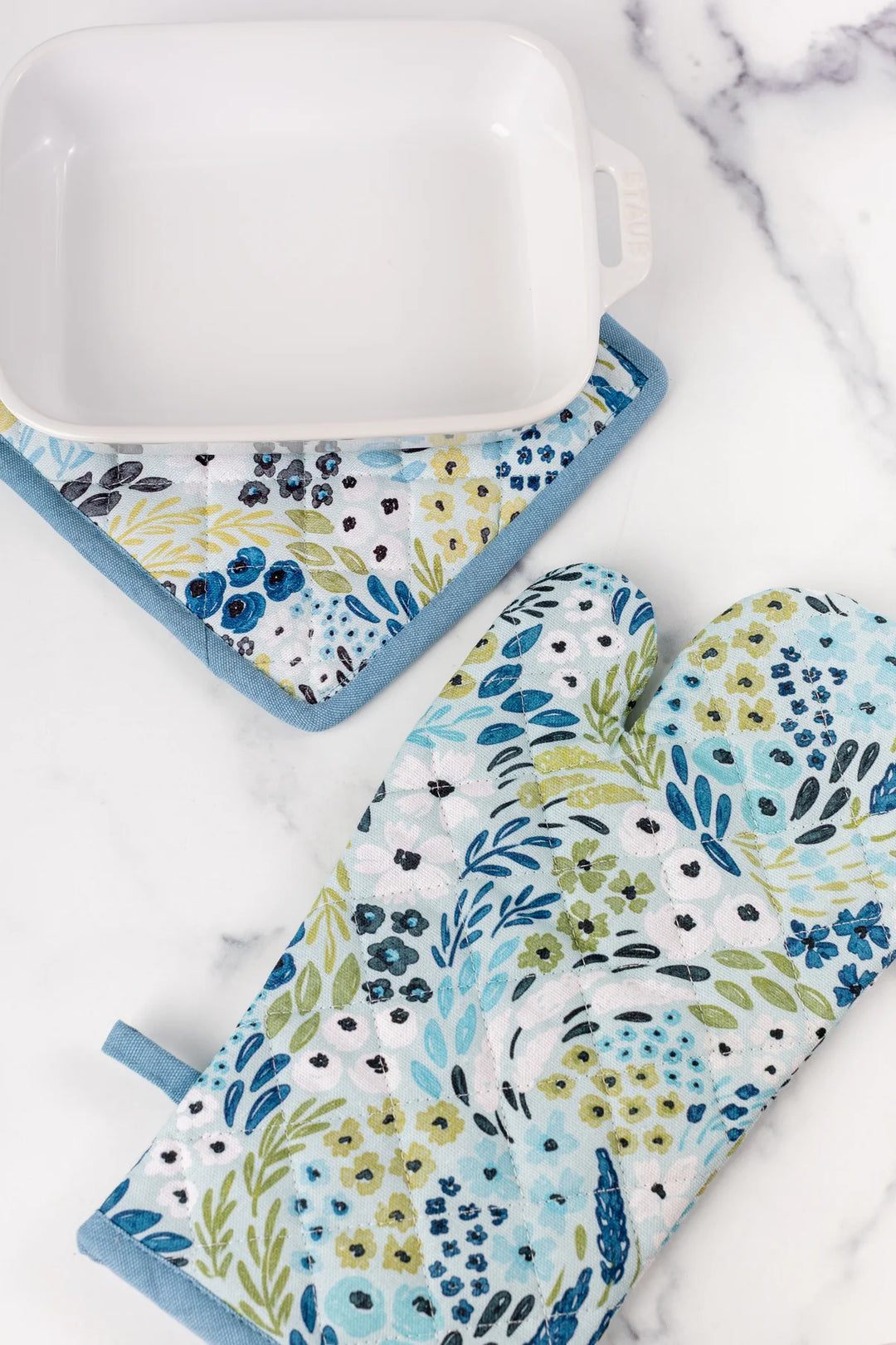 Waterfall Floral Oven Mitt & Pot Holder Set