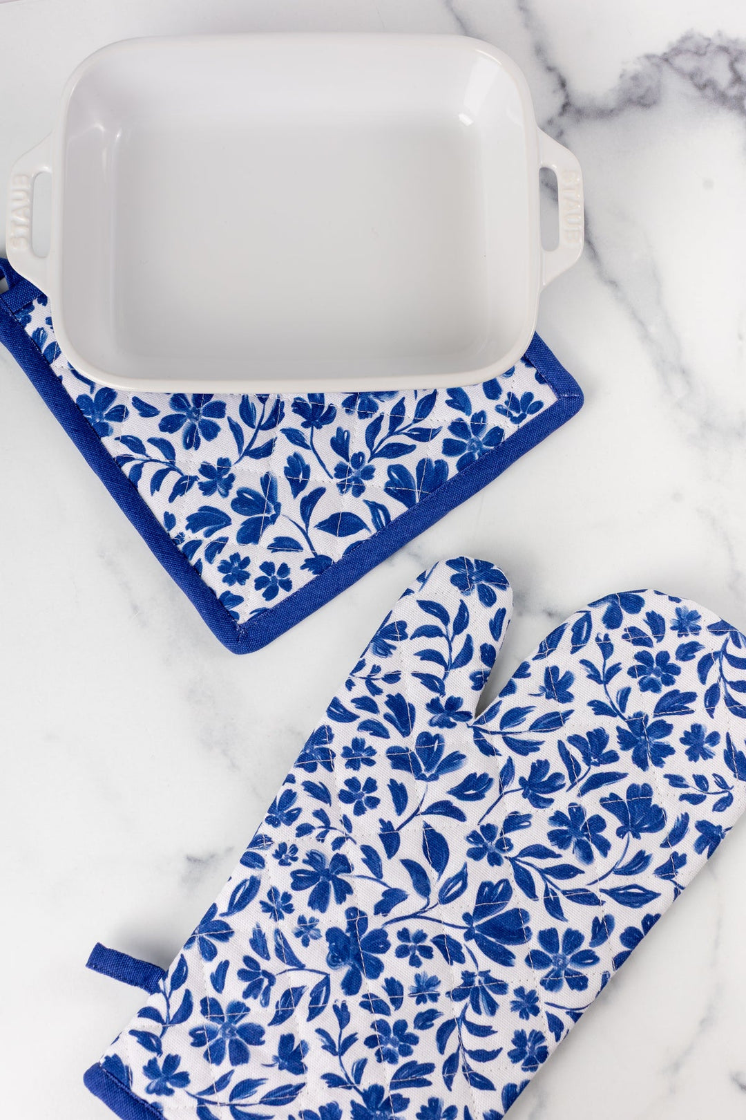 Porcelain Floral Oven Mitt & Pot Holder Set