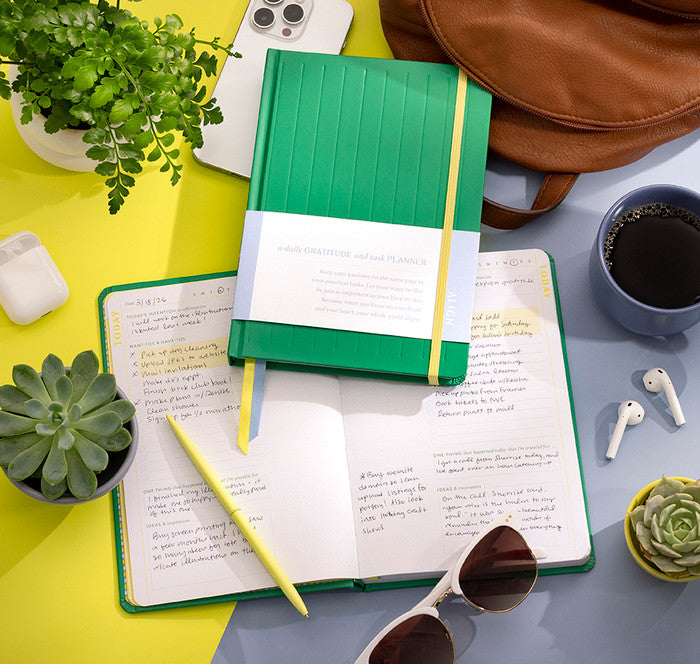 A Daily Gratitude & Task Planner