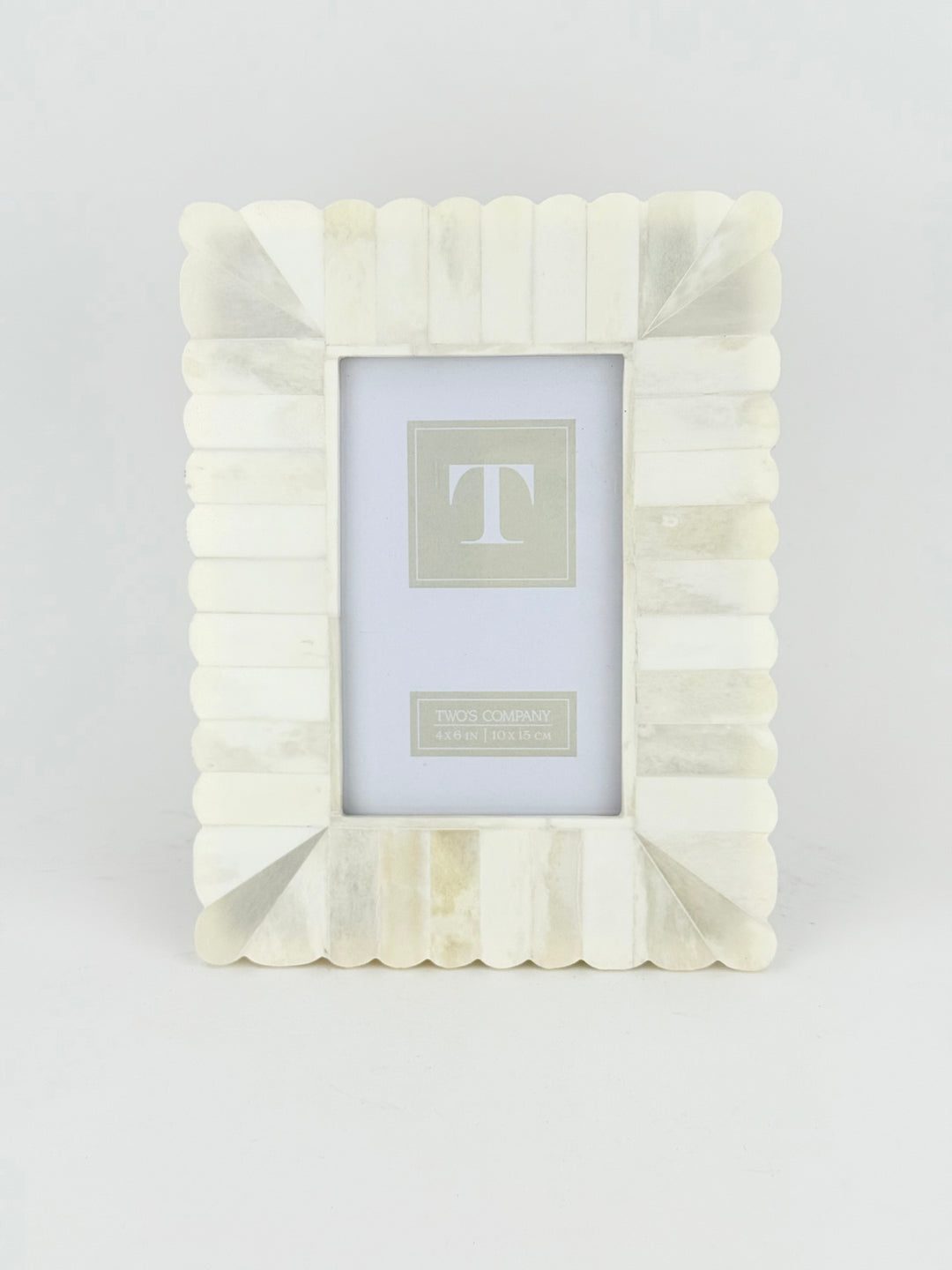 Scalloped Picture Frame