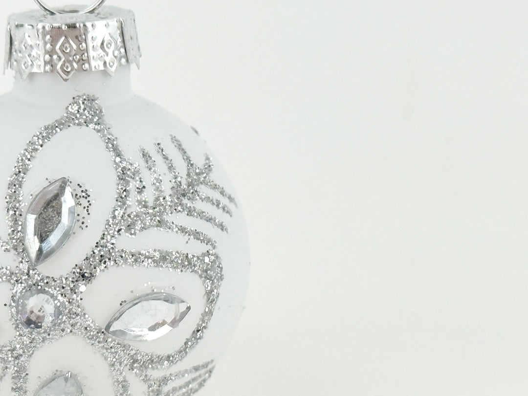 Small Snowflake Glass Ornament