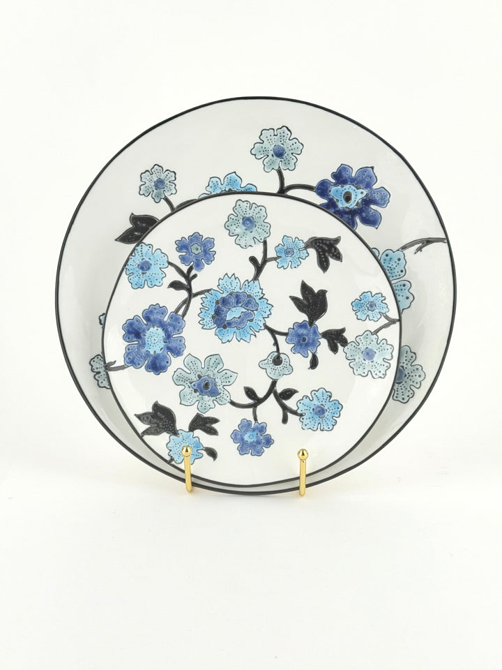 Periwinkle Vine Pattern Salad Plate