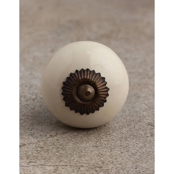 Elegant Cream Ceramic Knob | Cabinet