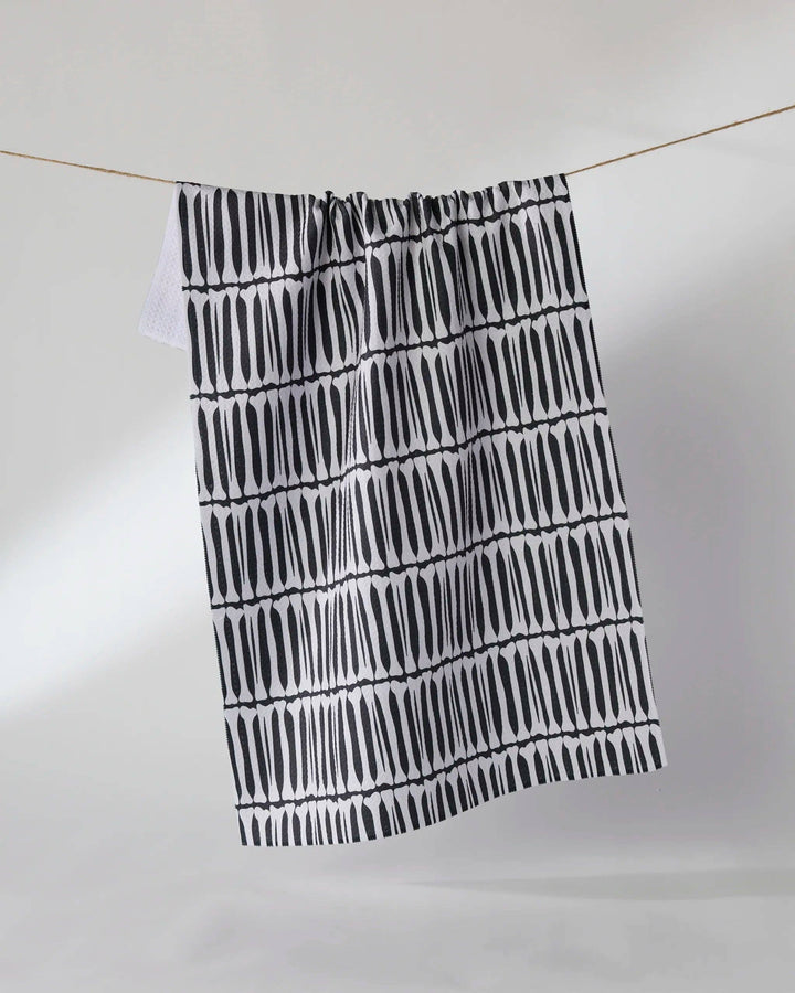 Rattler Tea Towel: Black
