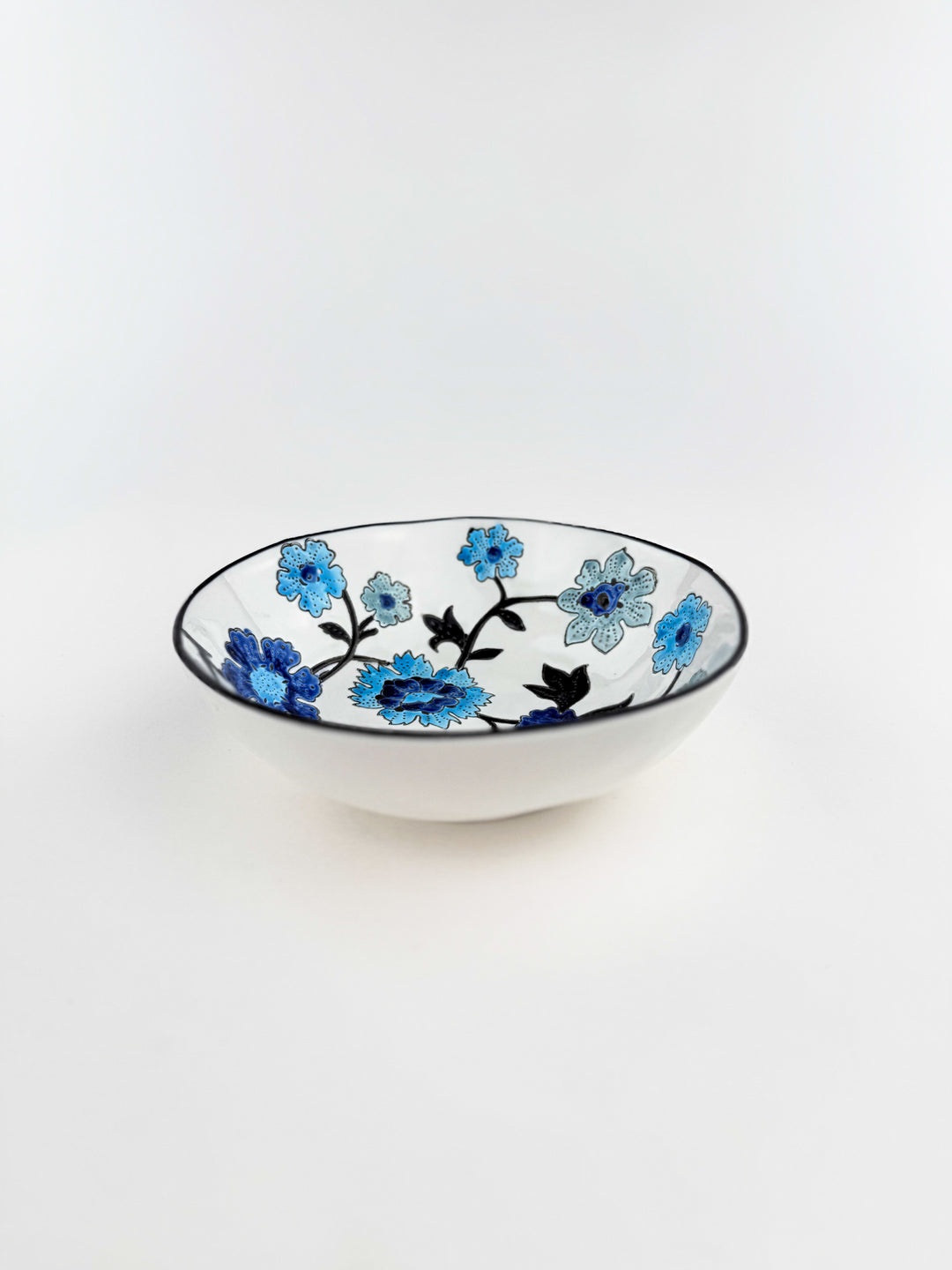 Periwinkle Vine Pattern Bowl