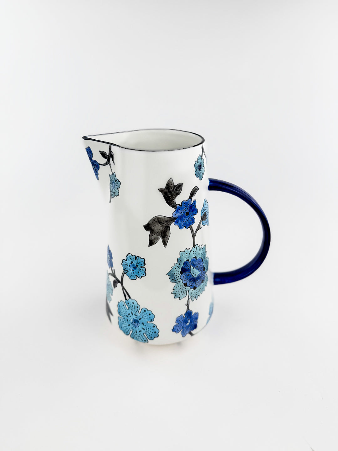 Periwinkle Vine Pattern Pitcher