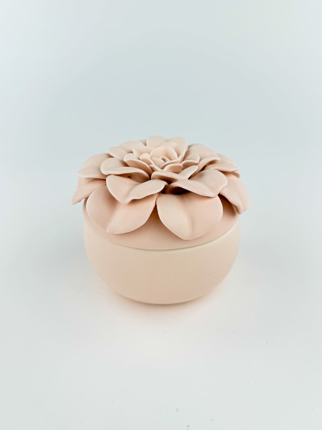 Coconut Milk Mango Ceramic Flower Candle