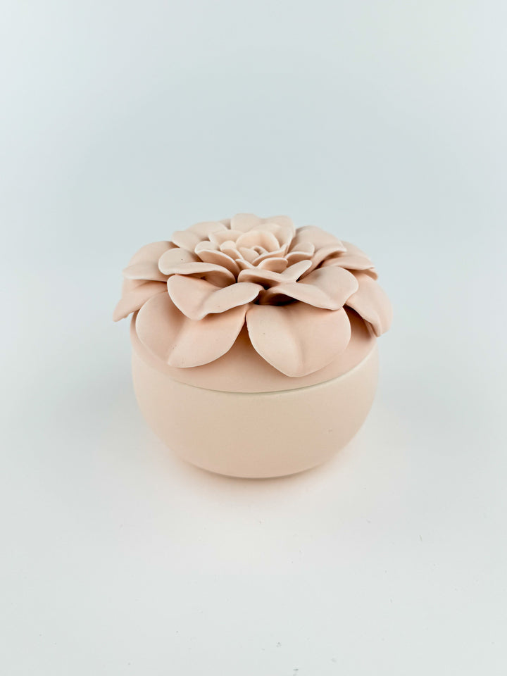 Coconut Milk Mango Ceramic Flower Candle
