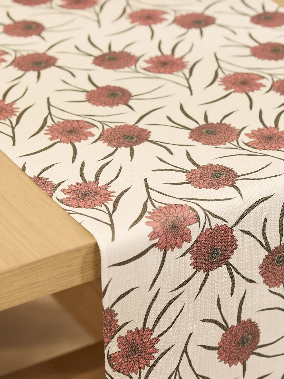 Wild Dahlia Table Runner, 16" x 90"