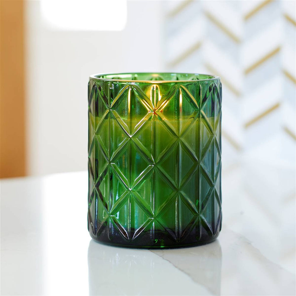 Cedar & Pine Candle 15oz Ctn.6